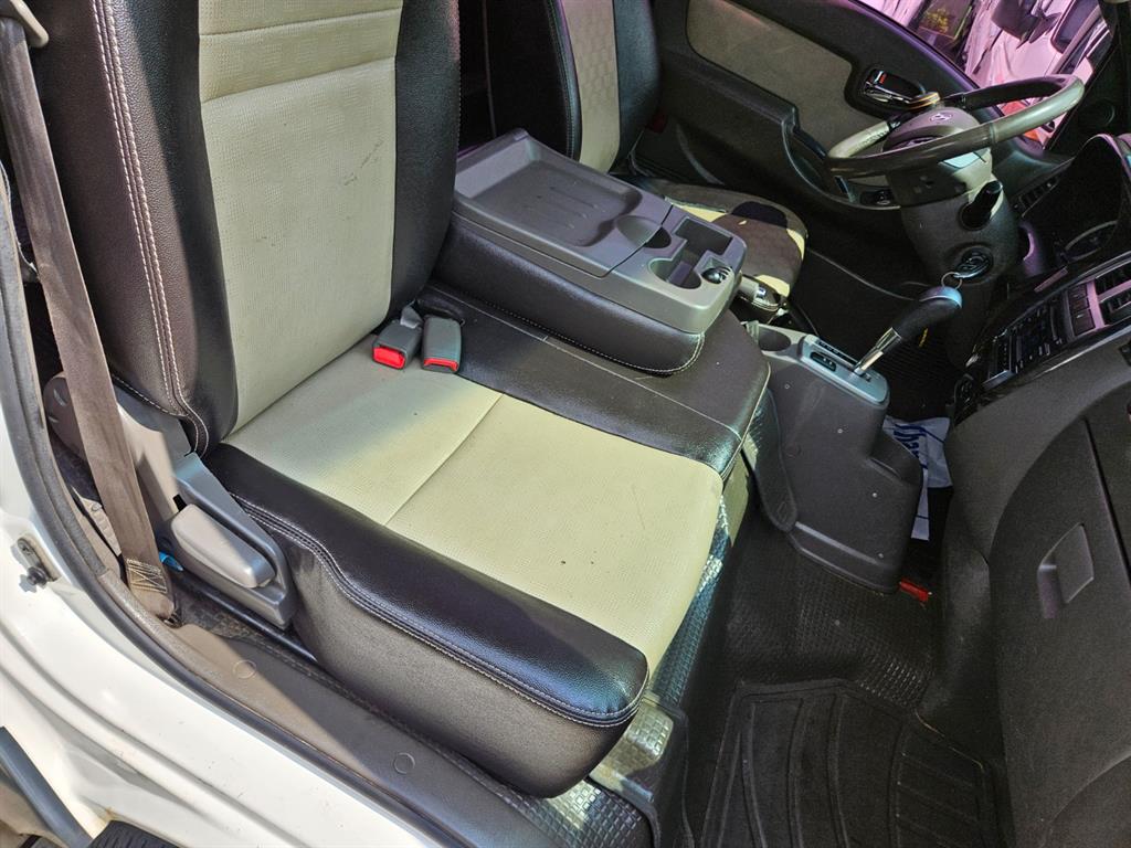 Small Truck Cargo (small) 2018 Blanco - Importación desde Corea - HF Imports Iquique - Foto 15
