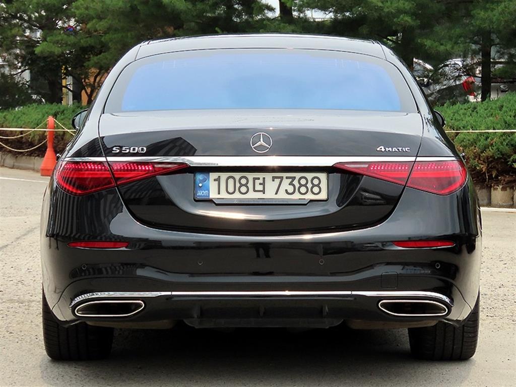 Mercedes Benz S Class - Vista 4