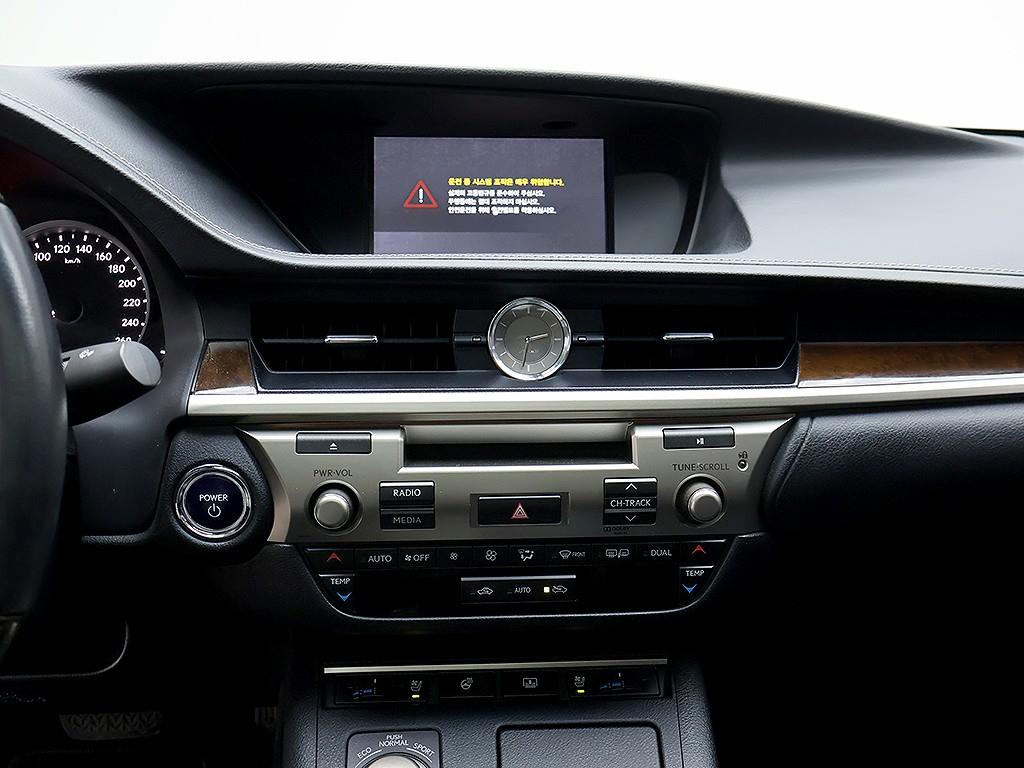 Lexus ES 2013 Blanco - Importación desde Corea - HF Imports Iquique - Foto 9