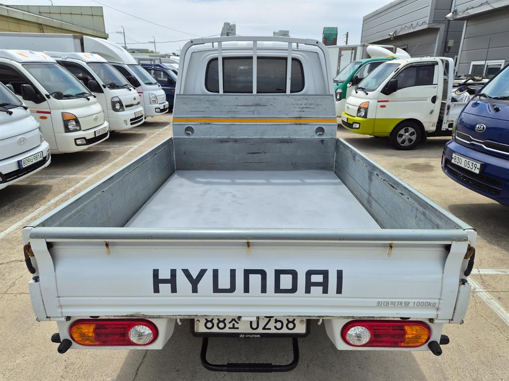 Small Truck Cargo (small) - Vista 4