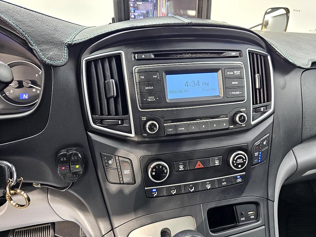 HYUNDAI Starex 2019 Amarillo - Importación desde Corea - HF Imports Iquique - Foto 14