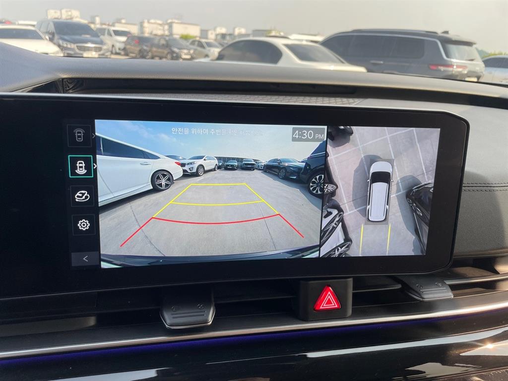 KIA Carnival - Vista 10