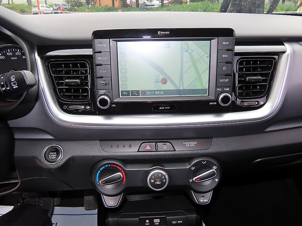 KIA Stonic 2019 - Importación desde Corea - HF Imports Iquique - Foto 14