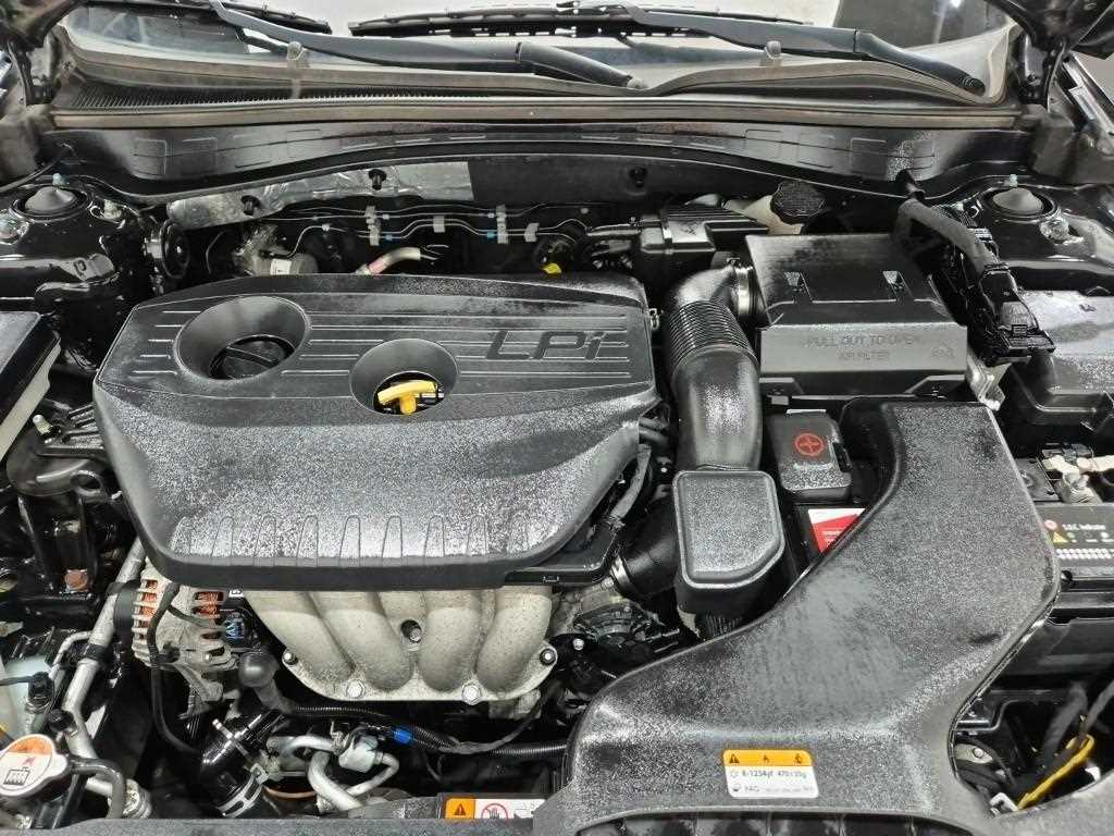 KIA K5 - Vista 5