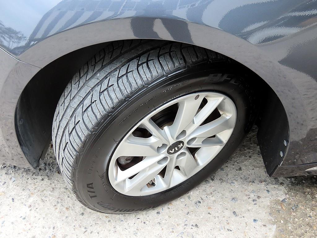 KIA K5 2016 Gris - Importación desde Corea - HF Imports Iquique - Foto 19