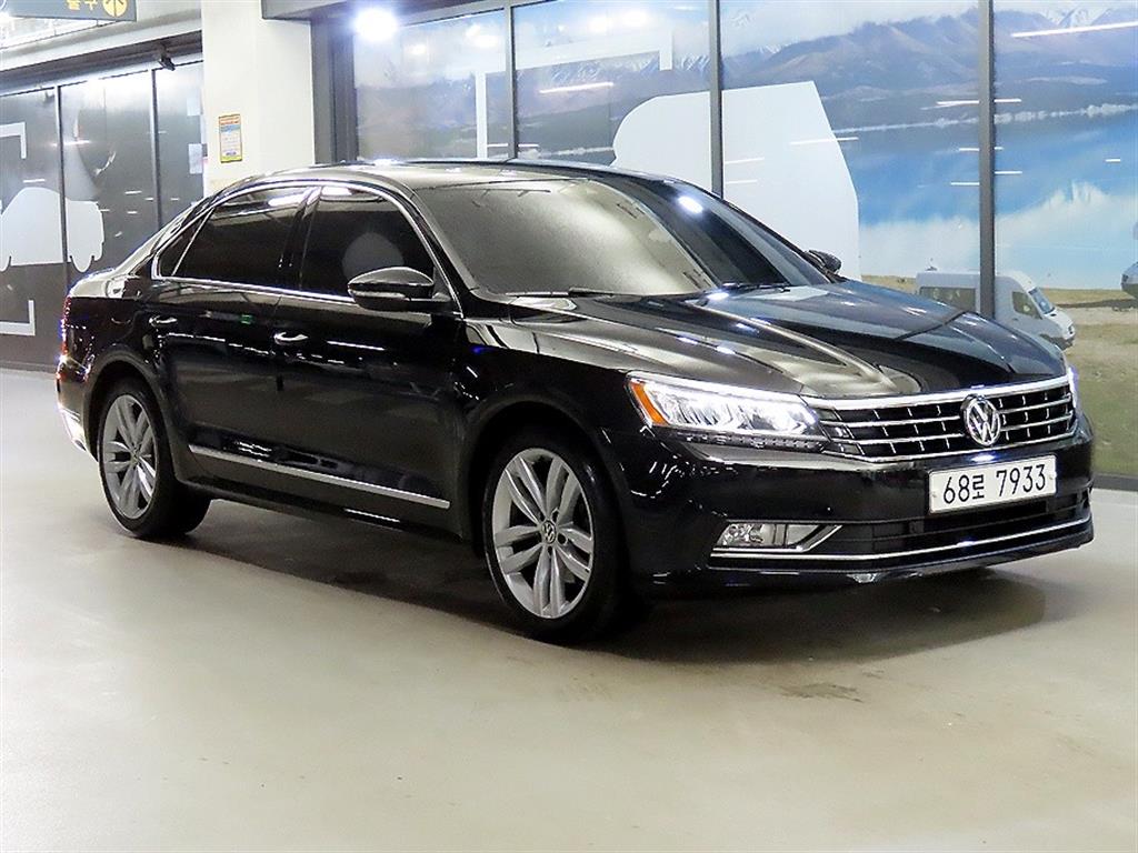Volkswagen Passat 2018 Negro - Importación desde Corea - HF Imports Iquique - Foto 1