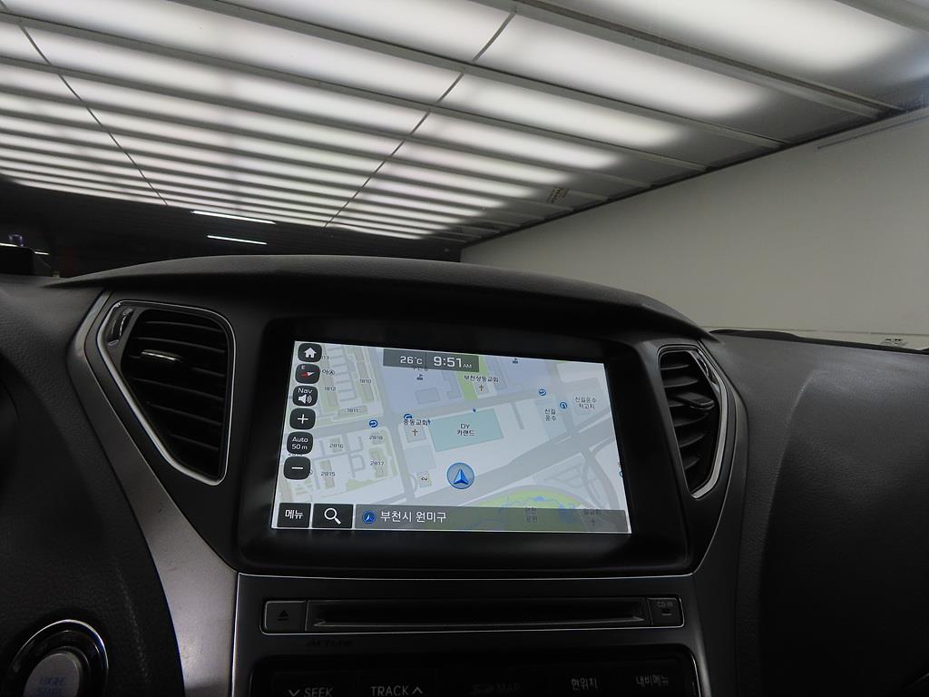 HYUNDAI Grandeur 2015 Blanco - Importación desde Corea - HF Imports Iquique - Foto 13