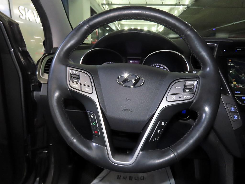 HYUNDAI Santa Fe - Vista 8