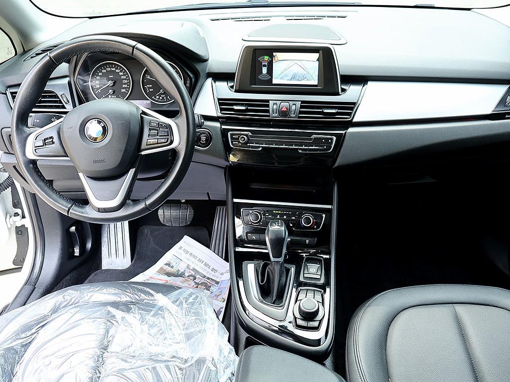 BMW 2 series - Vista 9