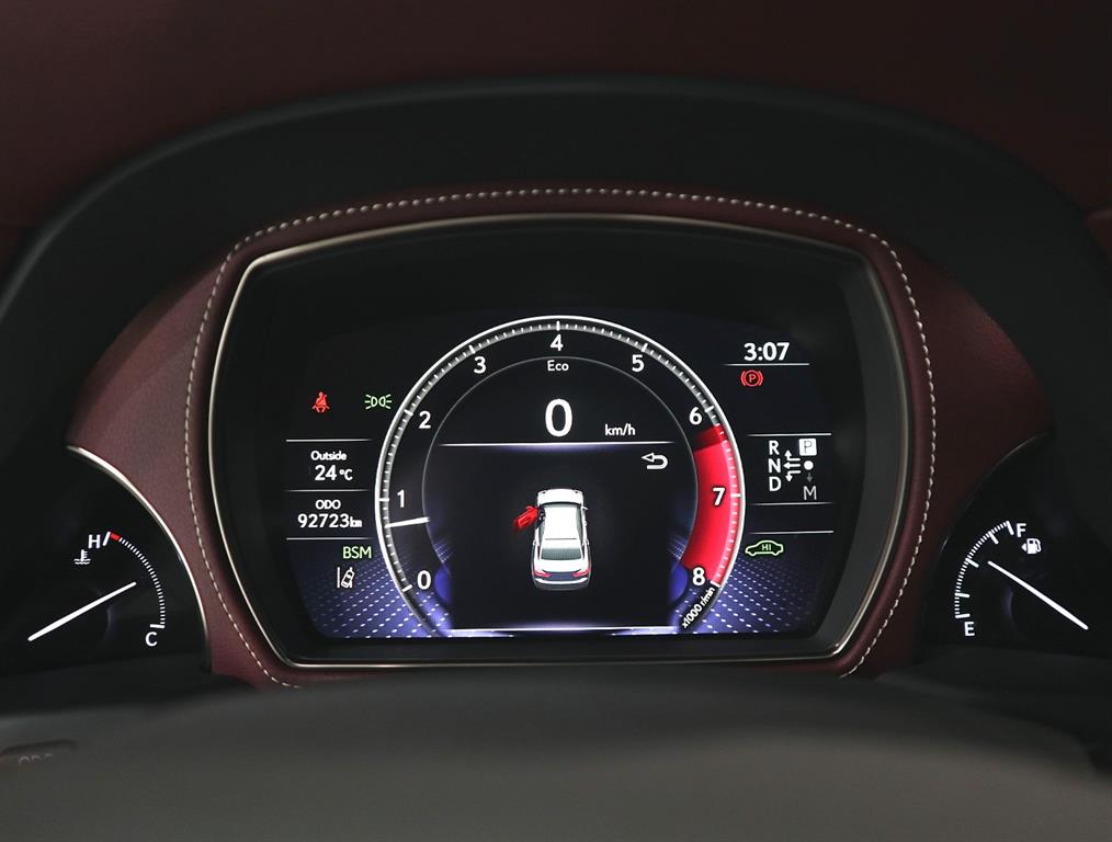 Lexus LS - Vista 7