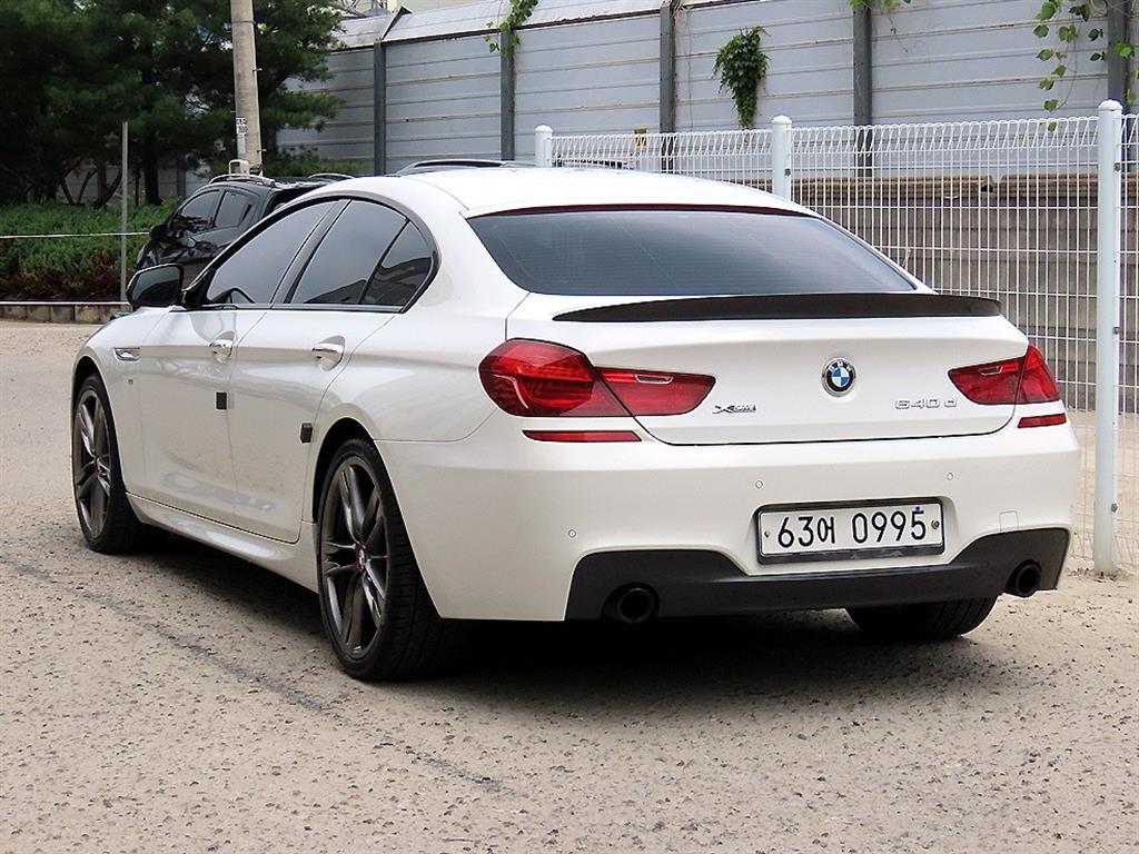 BMW 6 series - Vista 3