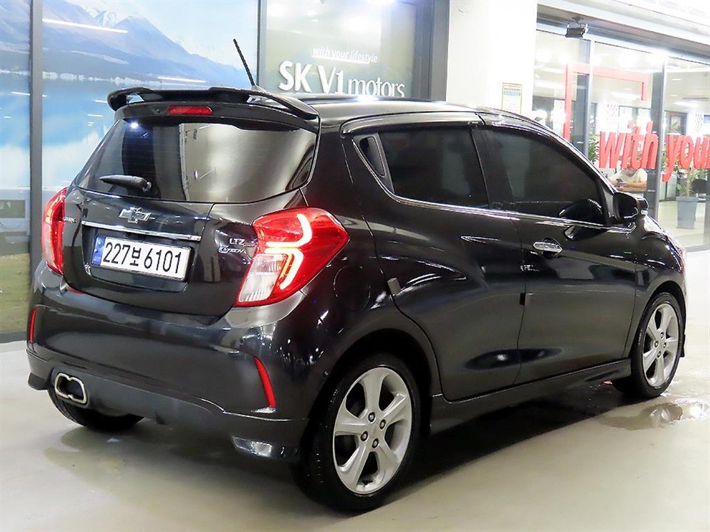 Chevrolet Spark - Vista 4