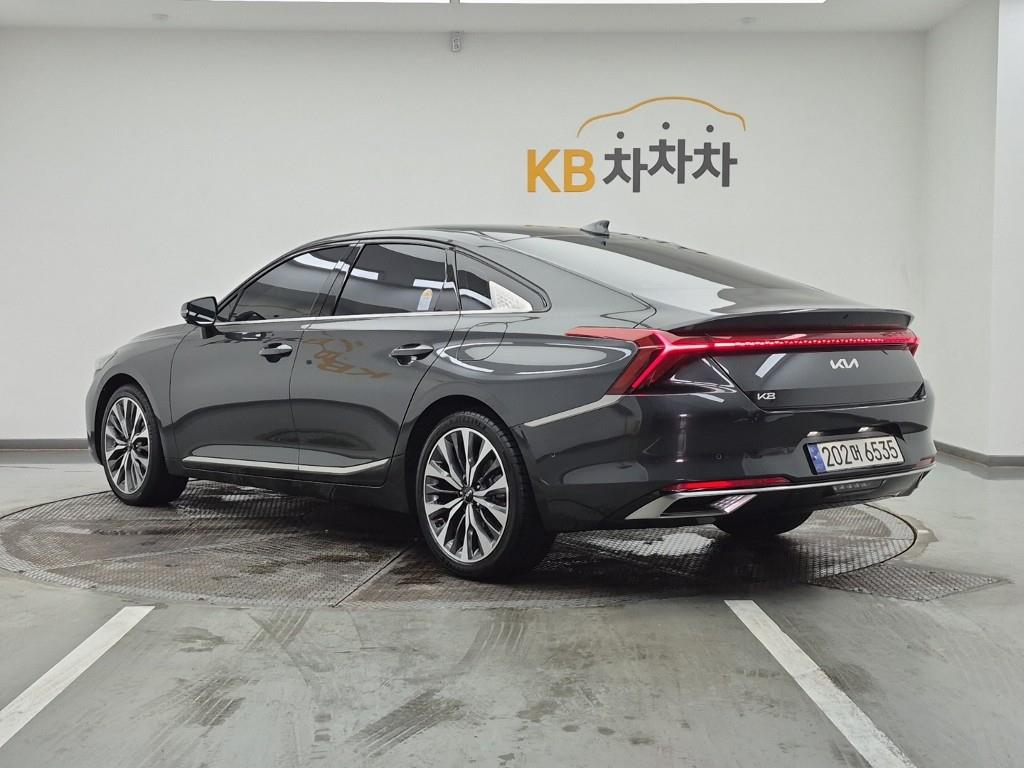 KIA K8 - Vista 3