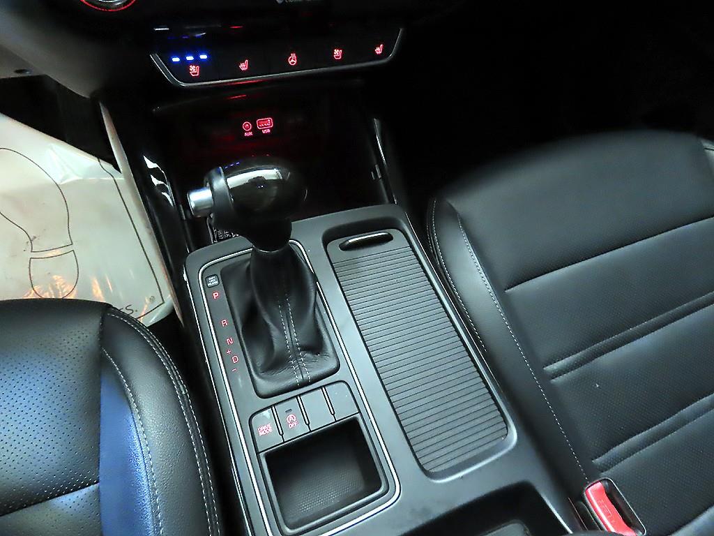 KIA Sorento - Vista 12
