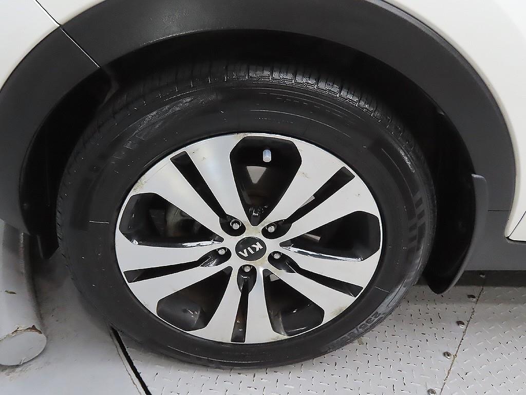 KIA Sportage - Vista 9