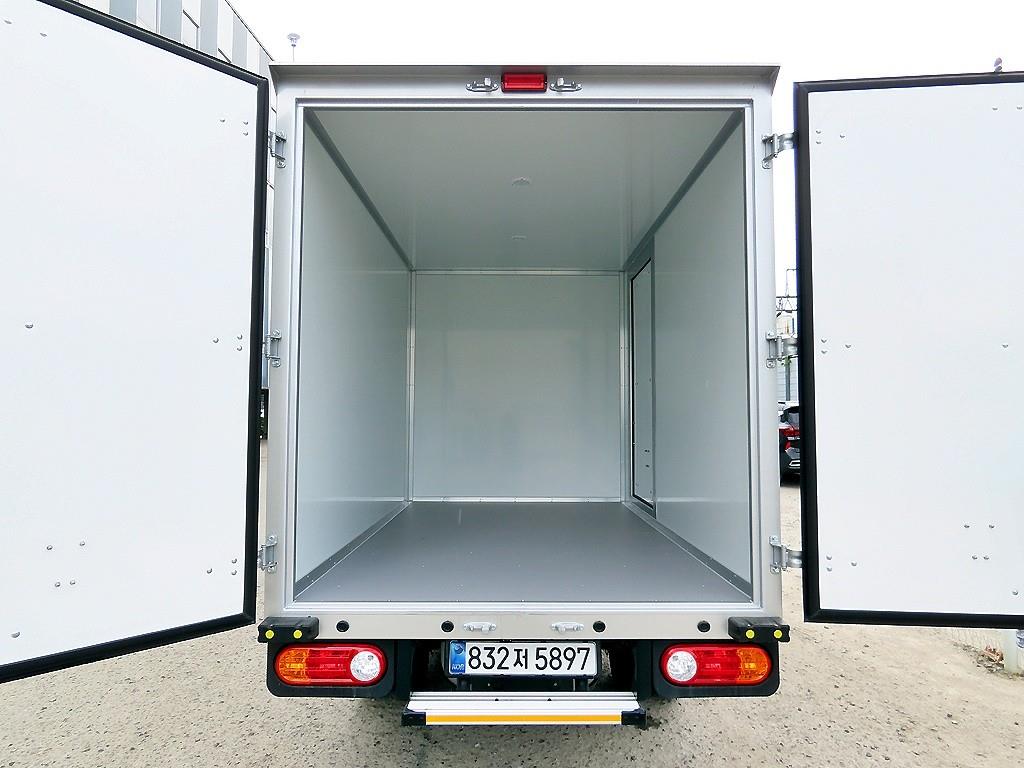 Small Truck Normal Box(High Deck) - Vista 6