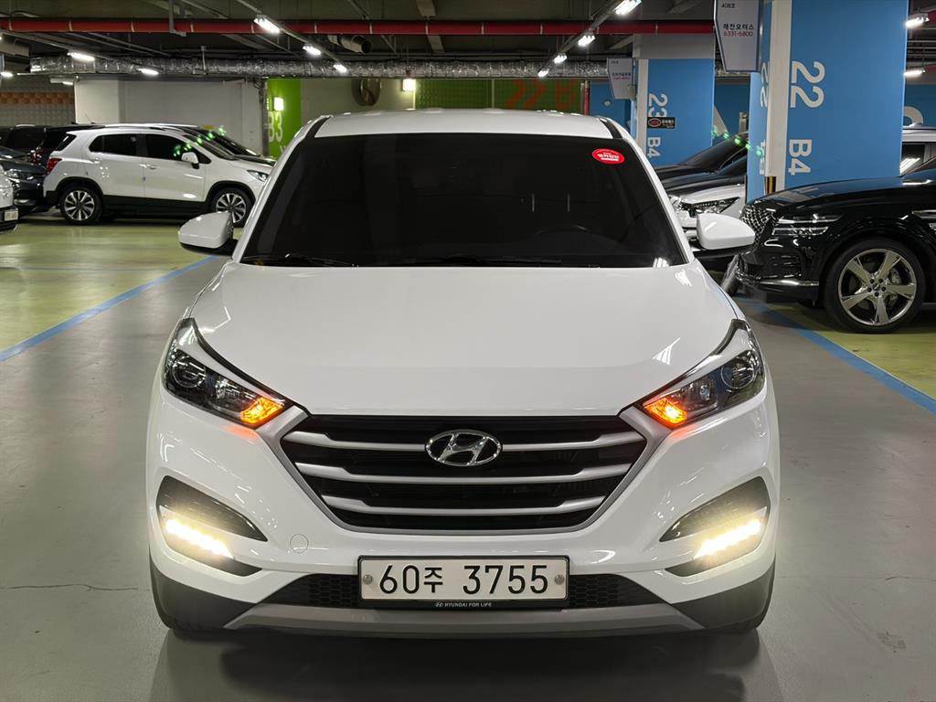HYUNDAI Tucson - Vista 7