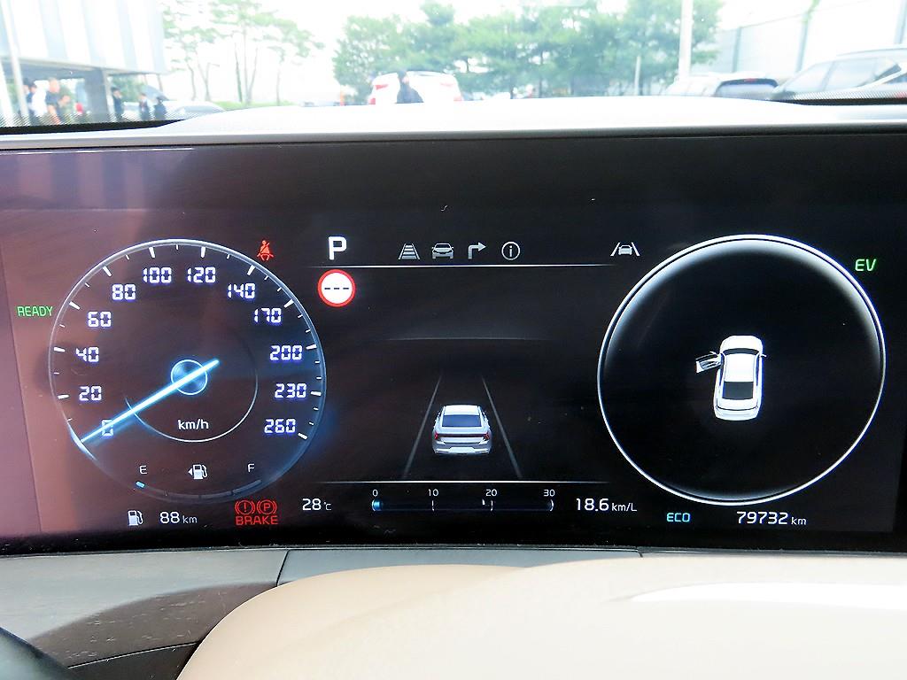 KIA K8 - Vista 9