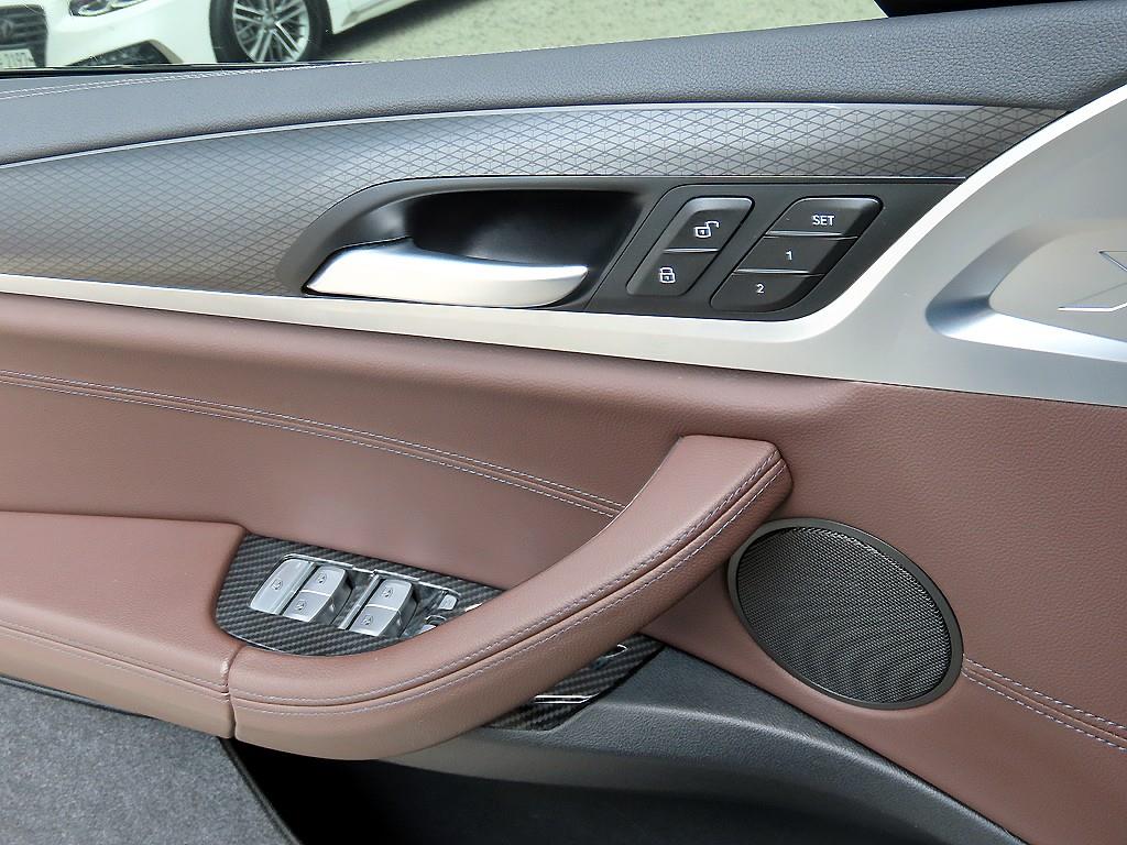 BMW X4 - Vista 12