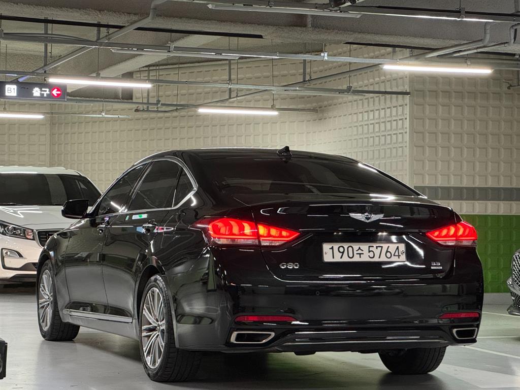 Genesis G80 - Vista 4
