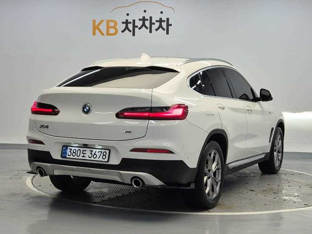 BMW X4 - Vista 3