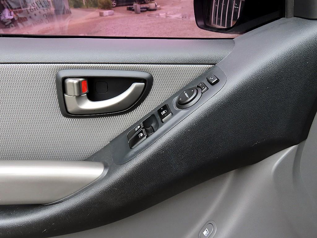 HYUNDAI Starex - Vista 11
