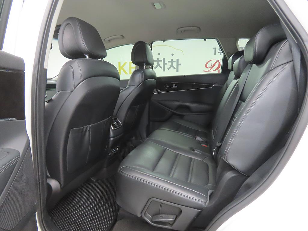 KIA Sorento - Vista 6
