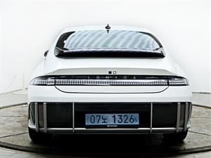 HYUNDAI Ioniq 6 - Vista 6