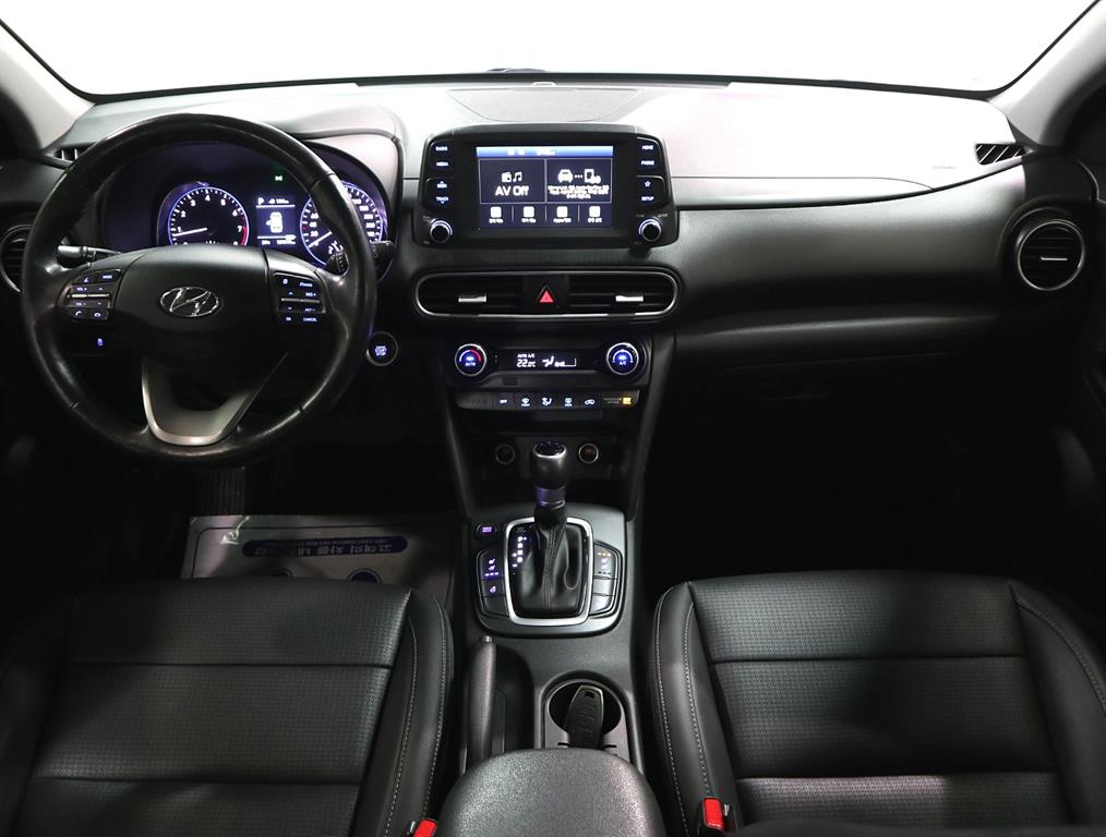 HYUNDAI Kona - Vista 5