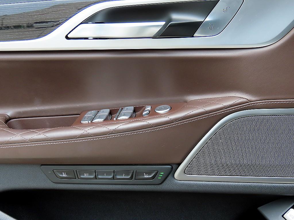 BMW 7 Series - Vista 12