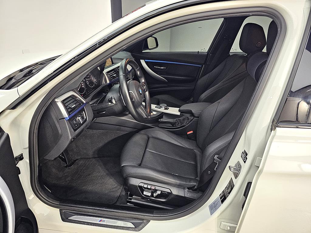 BMW 3 series - Vista 8