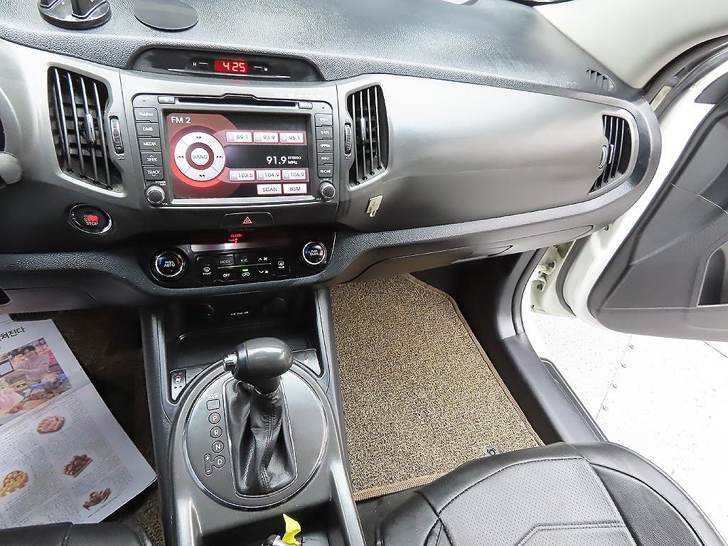 KIA Sportage 2012 Blanco - Importación desde Corea - HF Imports Iquique - Foto 7
