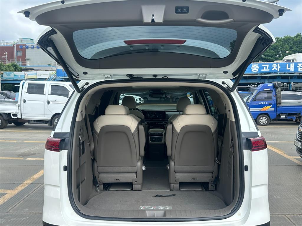 KIA Carnival 2021 Blanco - Importación desde Corea - HF Imports Iquique - Foto 18