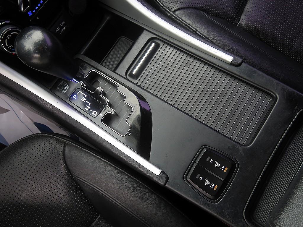 HYUNDAI Sonata 2011 - Importación desde Corea - HF Imports Iquique - Foto 13