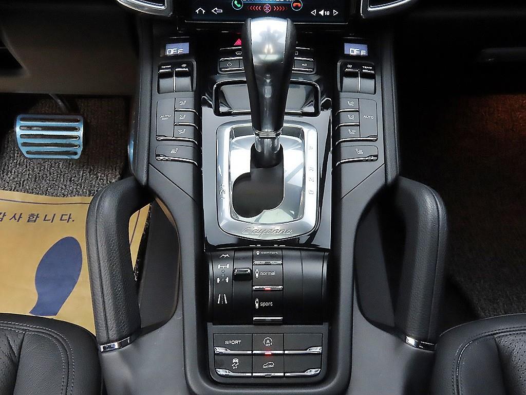 Porsche Cayenne - Vista 10