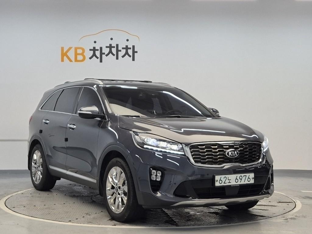 KIA Sorento - Vista 4