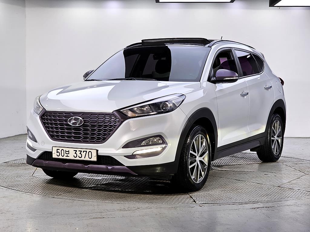 HYUNDAI Tucson 2017 Blanco - Importación desde Corea - HF Imports Iquique - Foto 1