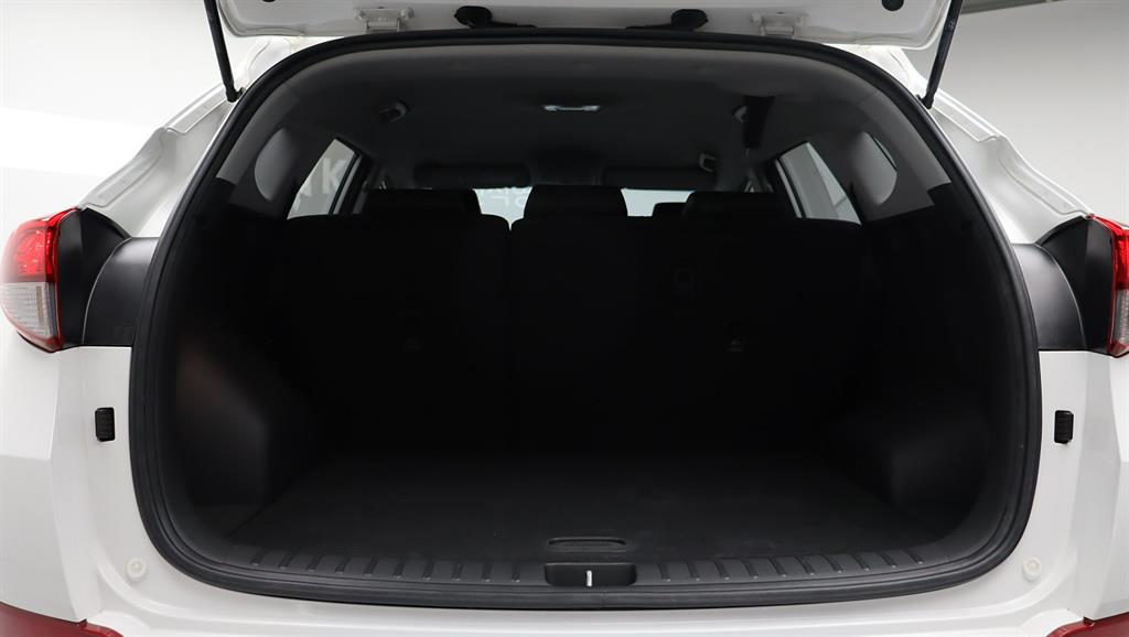 HYUNDAI Tucson 2016 Blanco - Importación desde Corea - HF Imports Iquique - Foto 7