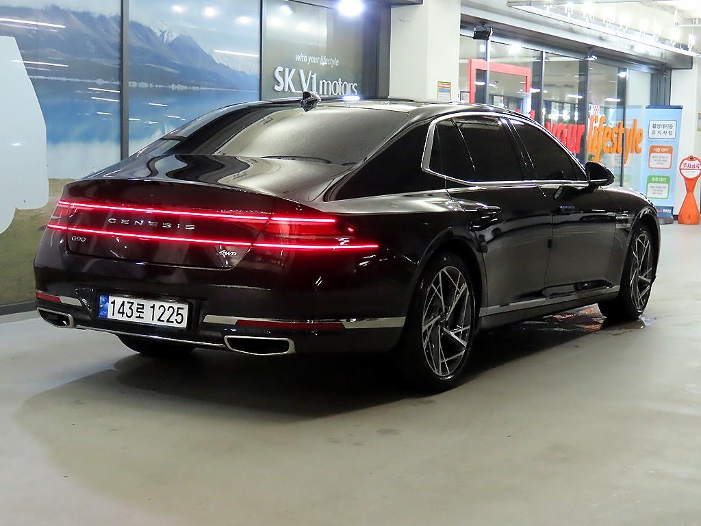 Genesis G90 - Vista 4