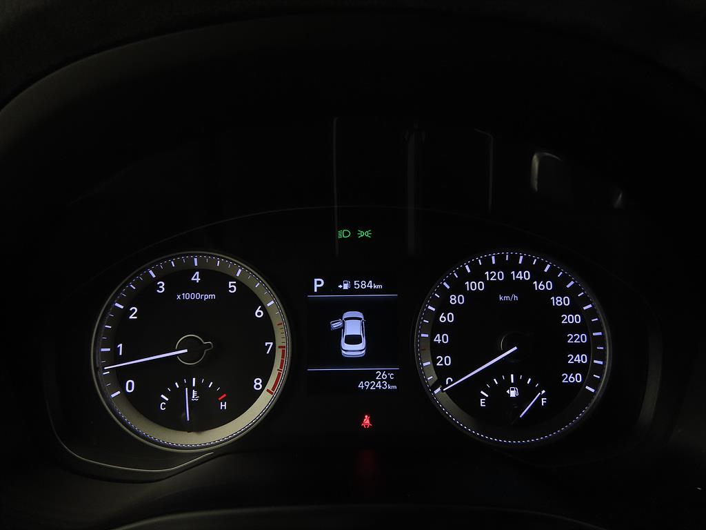 HYUNDAI Grandeur - Vista 9