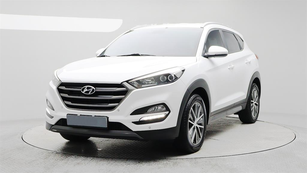 HYUNDAI Tucson 2016 Blanco - Importación desde Corea - HF Imports Iquique - Foto 1