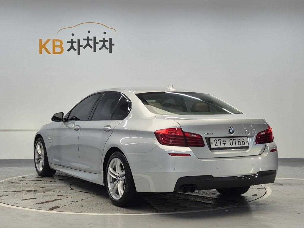 BMW 5 Series - Vista 2
