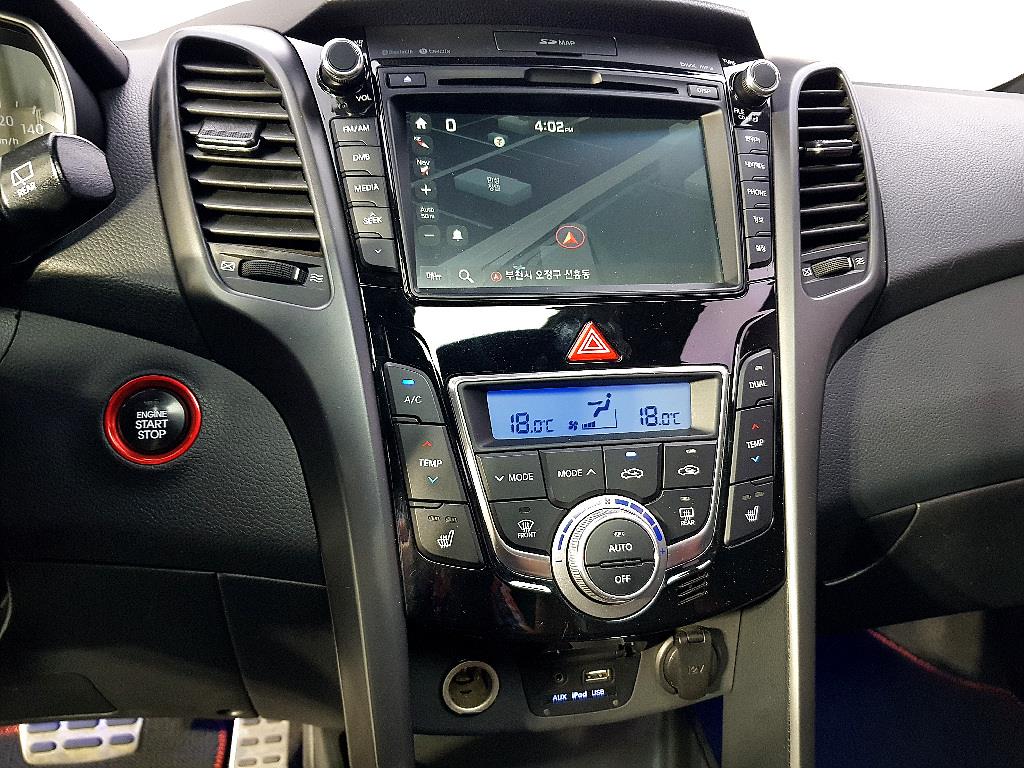 HYUNDAI i30 - Vista 11