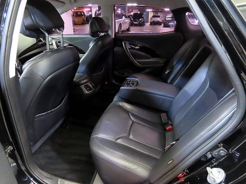 HYUNDAI Grandeur - Vista 7