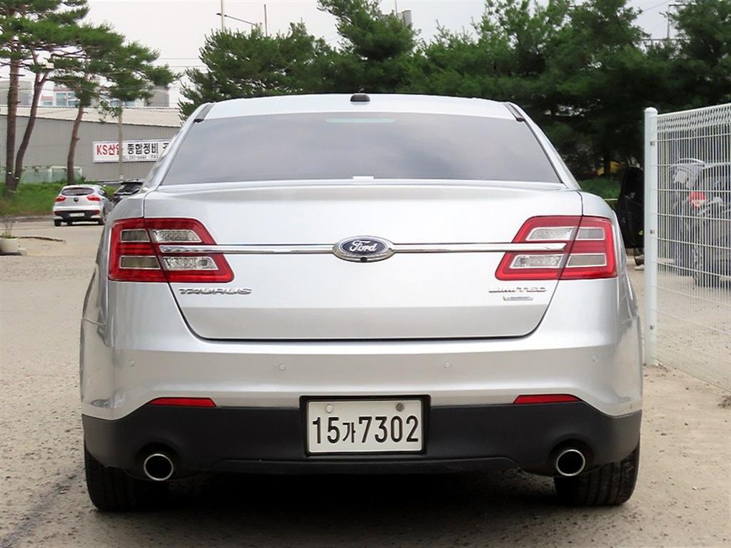 Ford Torus - Vista 4