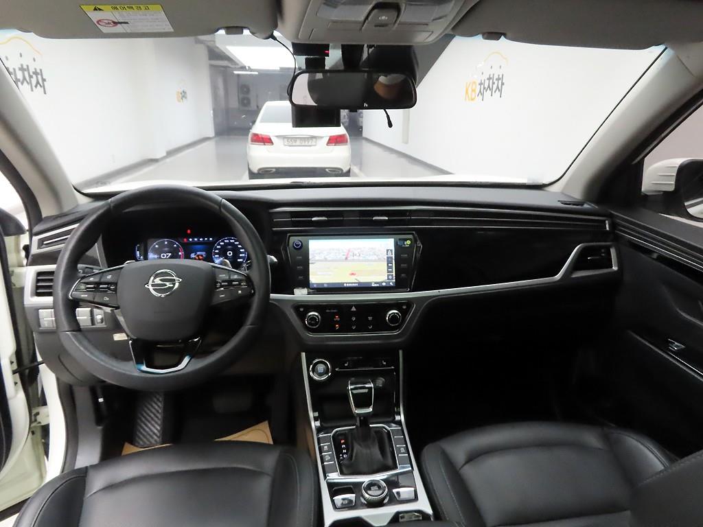 Ssangyong Korando - Vista 6