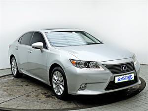 Lexus ES - Vista 4
