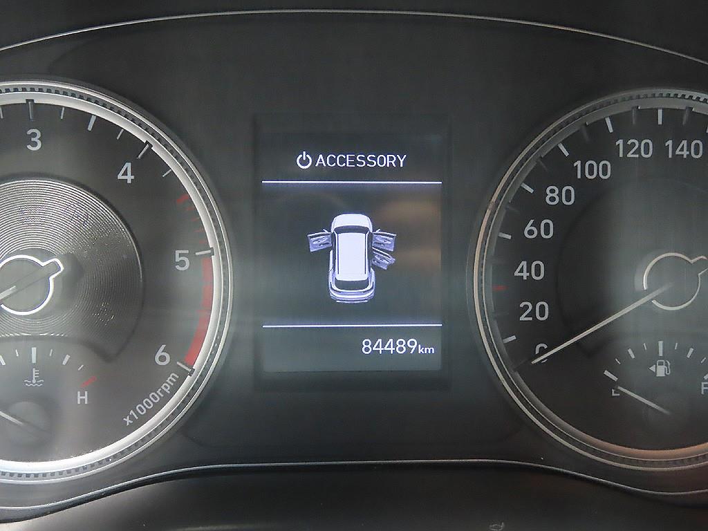 HYUNDAI Santa Fe - Vista 11
