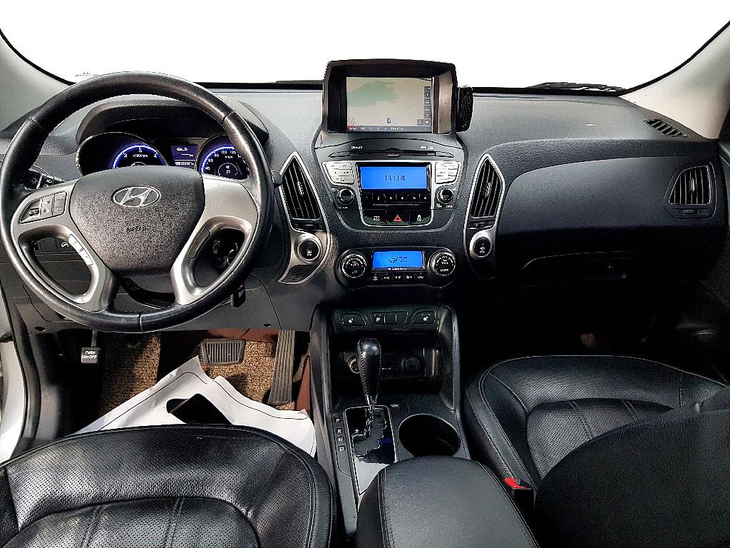 HYUNDAI Tucson - Vista 5