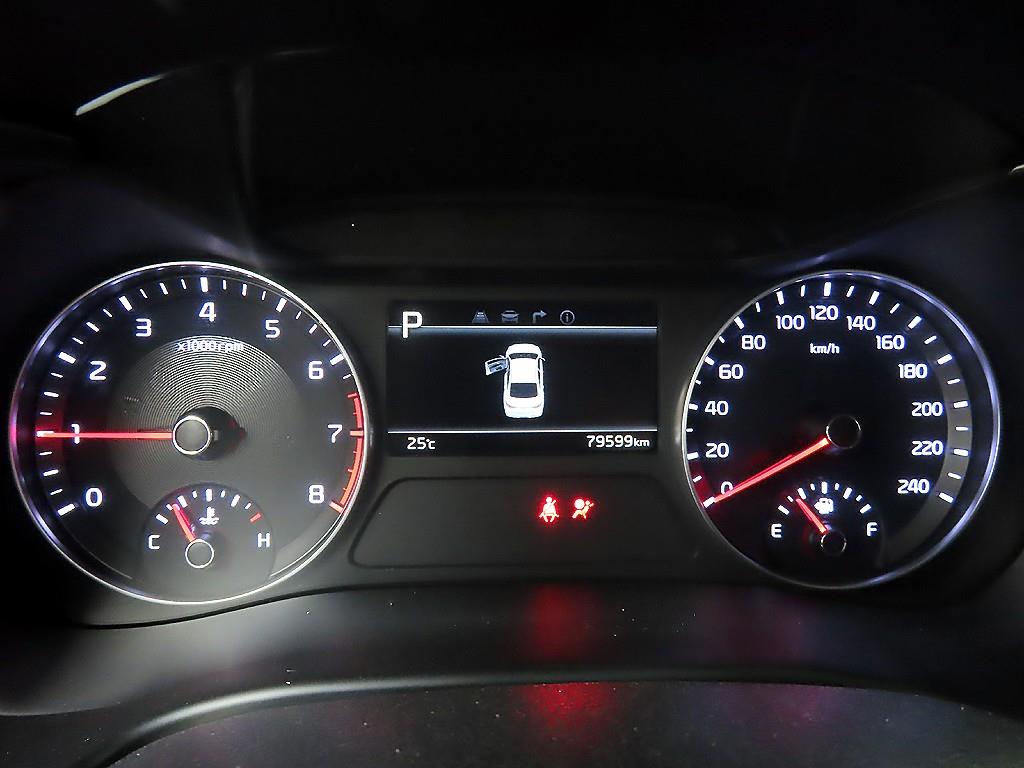 KIA K3 - Vista 8